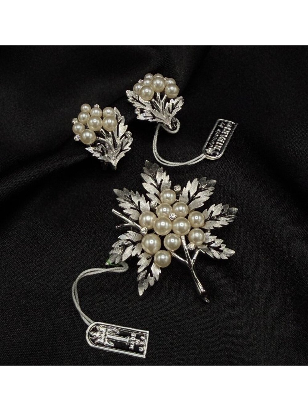 Vintage 1960s Trifari Signed Silver Leaf Faux Pearl Brooch & Clip-On Earrings Se